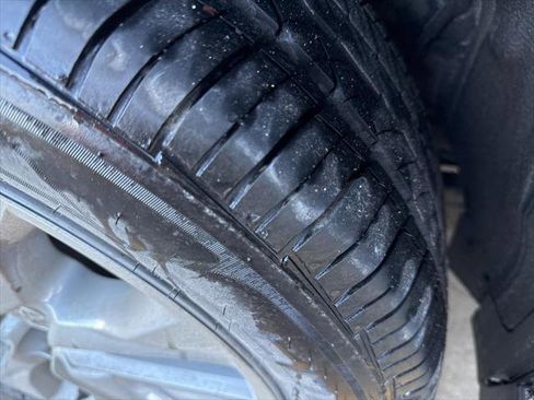 Certified 2021 Toyota Highlander Limited image 25