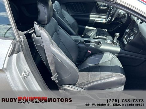 Used 2016 Ford Mustang GT Premium image 20