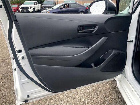 Used 2024 Toyota Corolla LE FWD image 21