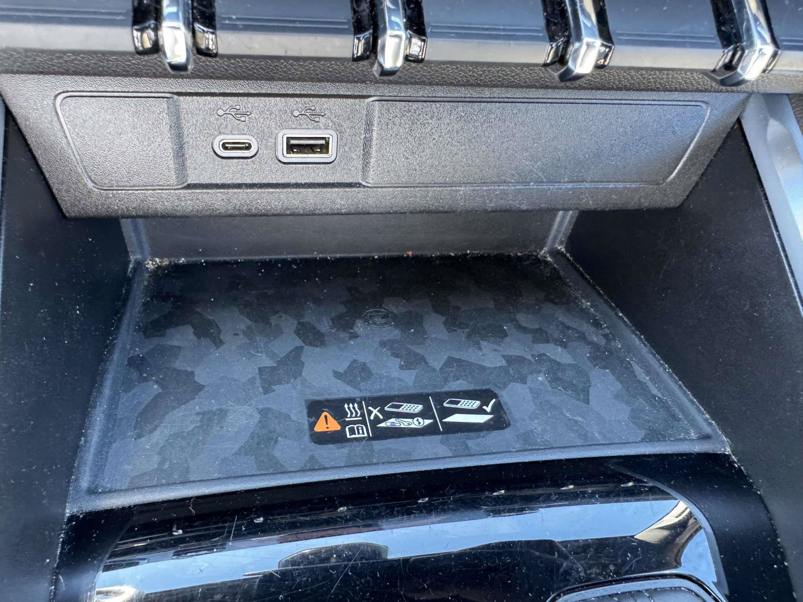 Used 2023 Chevrolet Colorado ZR2 w/ ZR2 Convenience Package III AWD/4WD image 34