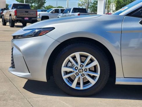 Certified 2025 Toyota Camry LE image 8
