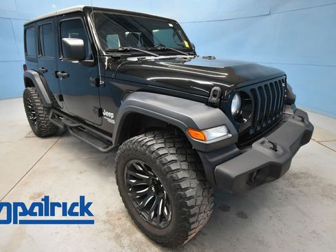 Used 2019 Jeep Wrangler Unlimited Sport S image 1