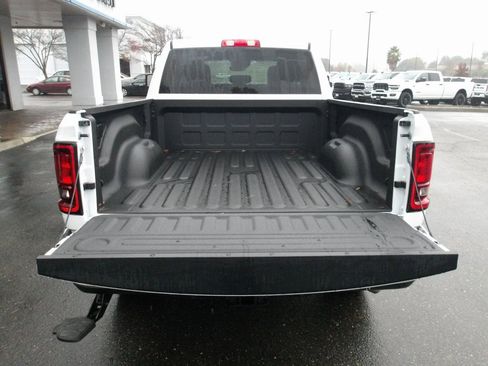New 2026 RAM 2500 Big Horn image 8