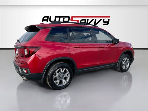 Used 2023 Honda Passport TrailSport image 7