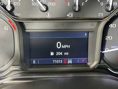 Used 2019 GMC Sierra 1500 SLE w/ SLE Value Package image 18