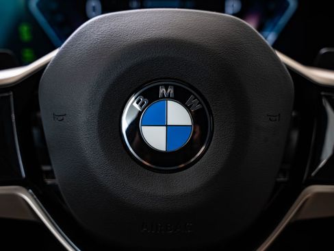 Certified 2025 BMW X3 xDrive30 w/ Premium Package AWD/4WD image 28