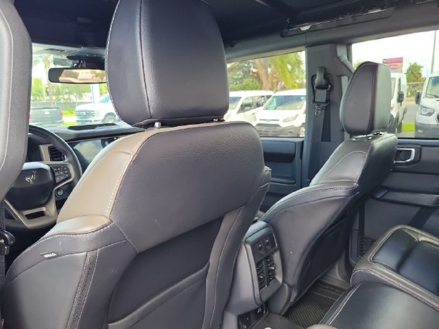 Certified 2025 Ford Bronco Outer Banks AWD/4WD image 10