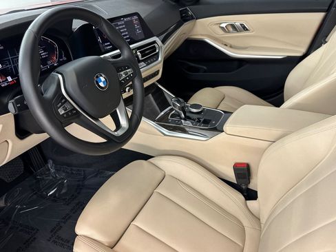 Used 2019 BMW 330i Sedan w/ Convenience Package RWD image 4