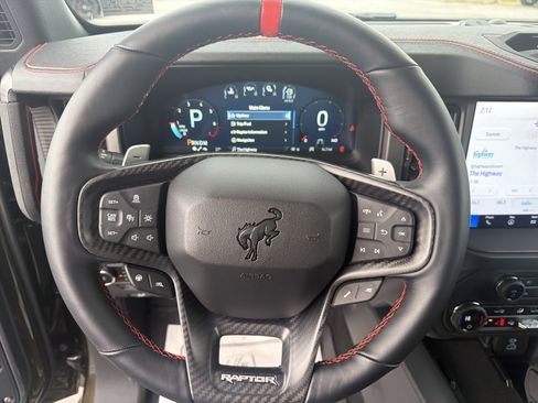 New 2025 Ford Bronco Raptor image 18