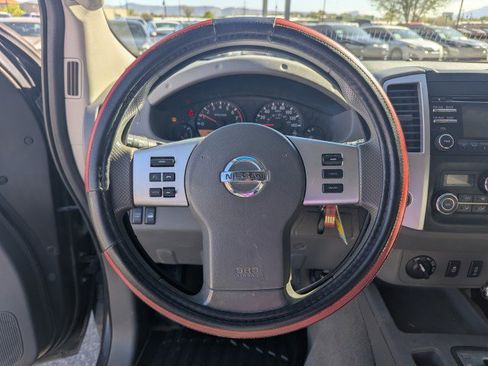 Used 2013 Nissan Frontier SV w/ SV Value Truck Pkg image 12