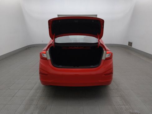 Used 2017 Chevrolet Cruze Premier FWD image 29