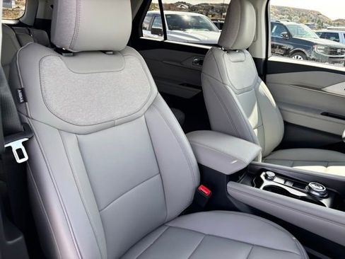 New 2026 Ford Explorer Active image 23