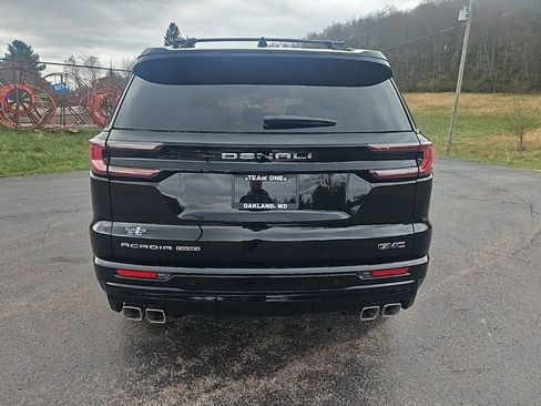 New 2026 GMC Acadia Denali Ultimate w/ LPO, Floor Liner Package AWD/4WD image 4