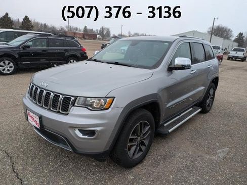 Used 2017 Jeep Grand Cherokee Limited image 1
