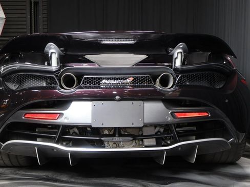 Used 2018 McLaren 720S Luxury image 16