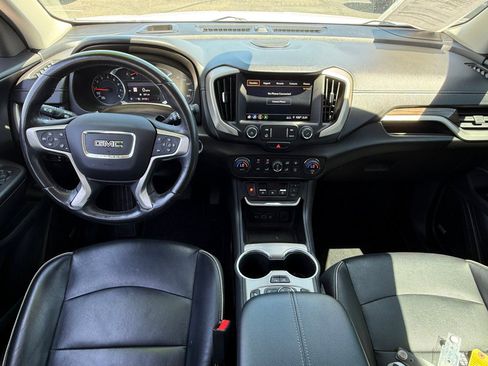 Used 2020 GMC Terrain Denali w/ Denali Premium Package AWD/4WD image 20