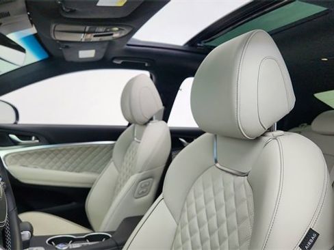 Used 2025 Genesis G70 3.3T Advanced w/ Sport Prestige Package image 33
