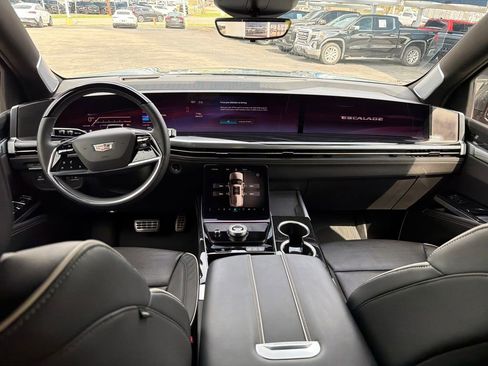 Used 2025 Cadillac Escalade Sport w/ Touring Package image 26