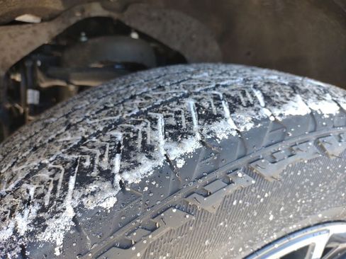 Used 2024 Ford F150 Platinum w/ Equipment Group 702A High image 28