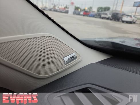 Used 2023 Nissan Pathfinder Platinum AWD/4WD image 16