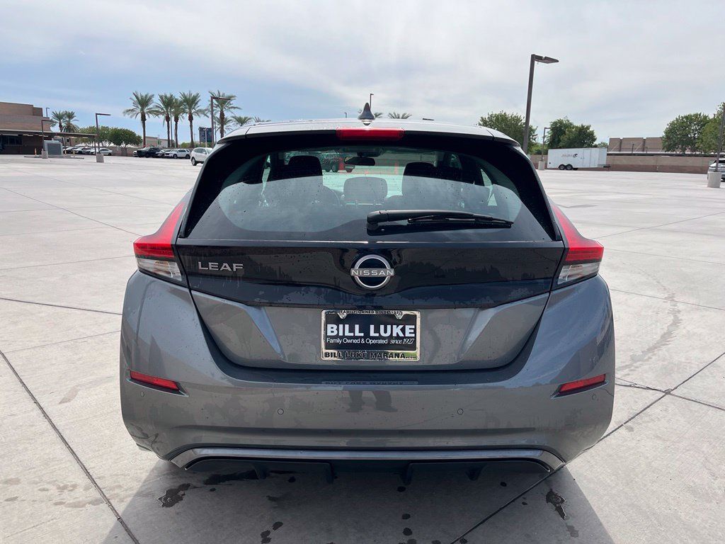 Used 2025 Nissan Leaf S FWD image 9