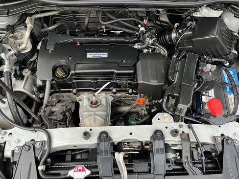 Used 2016 Honda CR-V EX-L image 31