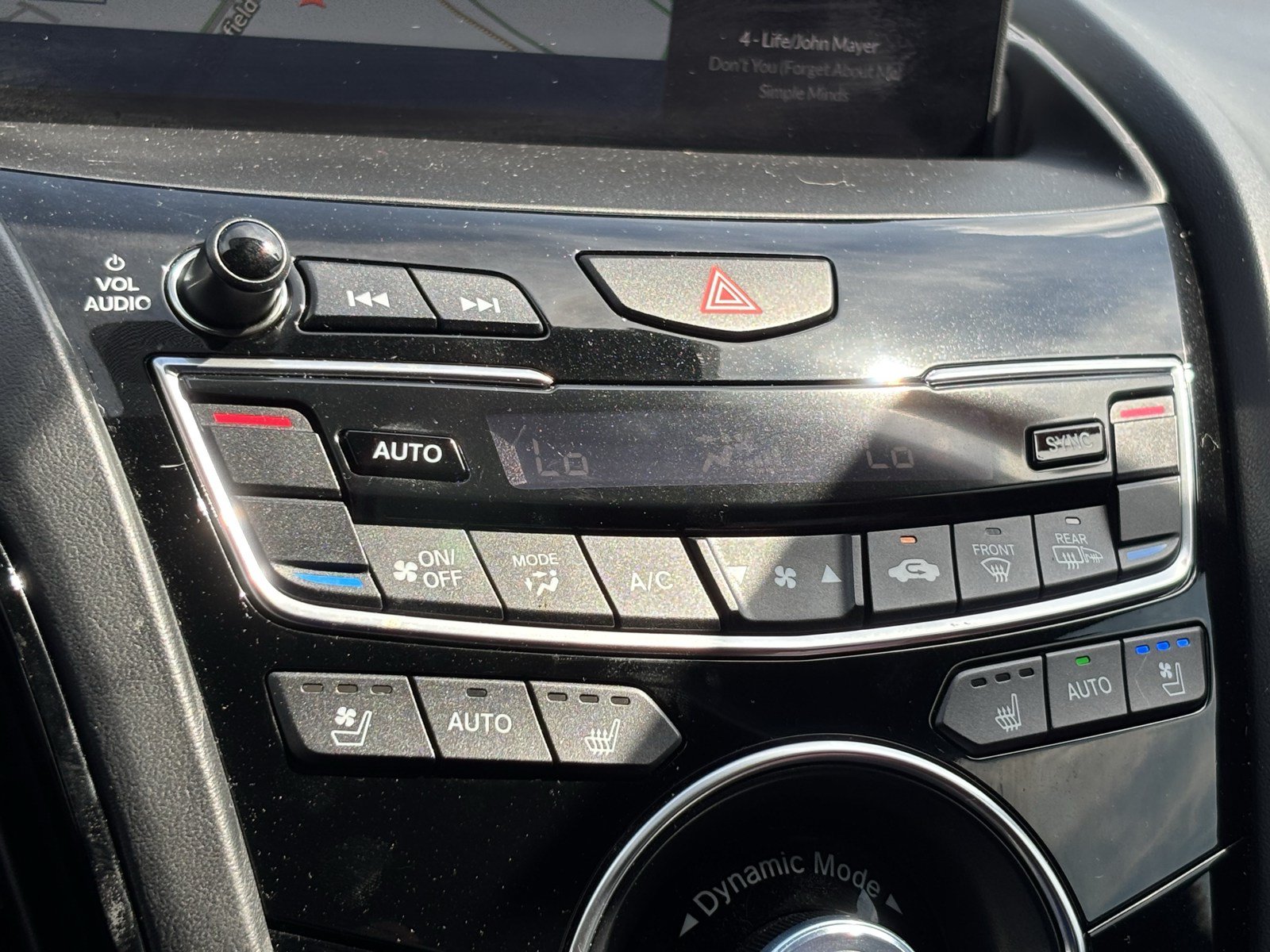 Used 2023 Acura RDX w/ Advance Package FWD image 29