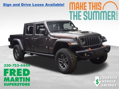 New 2026 Jeep Gladiator Mojave w/ Steel Bumper Group
