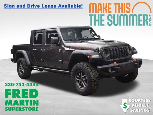 New 2026 Jeep Gladiator Mojave w/ Steel Bumper Group AWD/4WD image 1