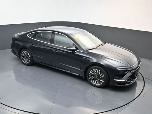 Certified 2025 Hyundai Sonata SEL image 14