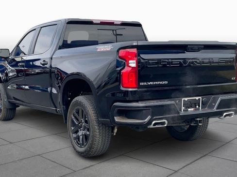 Used 2024 Chevrolet Silverado 1500 LT Trail Boss w/ Convenience Package II image 12