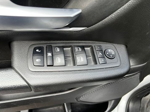 Used 2024 RAM 1500 Big Horn AWD/4WD image 26