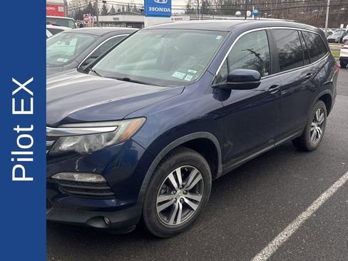Certified 2018 Honda Pilot EX image 1