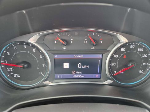 Used 2021 Chevrolet Equinox Premier image 36