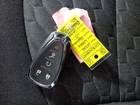 Used 2021 Chevrolet Equinox LT image 40