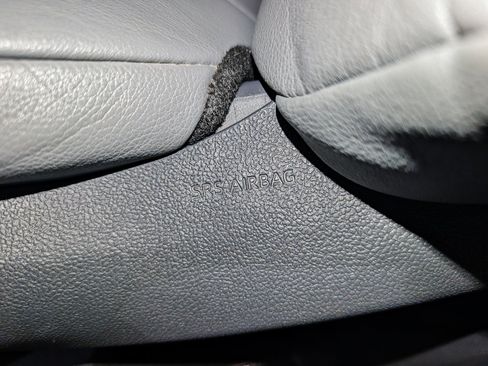 Used 2021 Toyota Sienna XLE w/ XLE Plus Package image 45