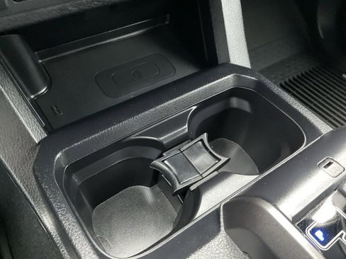 Used 2020 Toyota Tacoma TRD Off-Road image 14