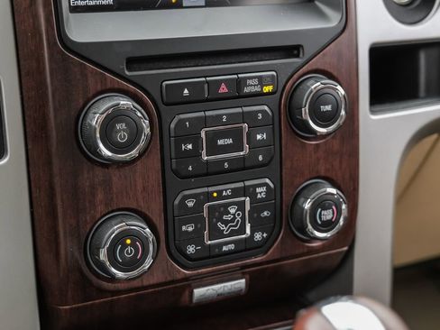 Used 2014 Ford F150 King Ranch w/ King Ranch Luxury Package RWD image 26