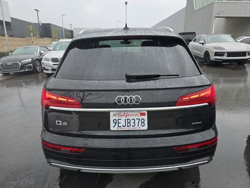 Used 2023 Audi Q5 2.0T Premium w/ Convenience Package image 8