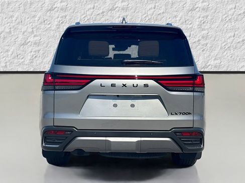 New 2026 Lexus LX 700h Luxury AWD/4WD image 4