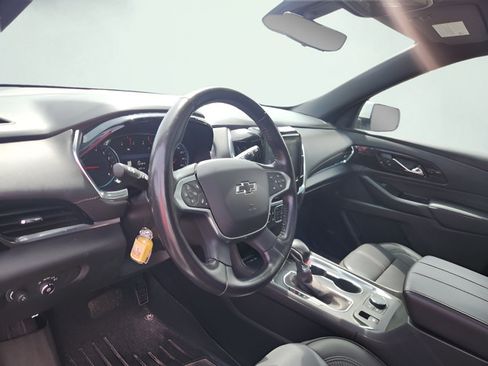 Used 2022 Chevrolet Traverse RS AWD/4WD image 8
