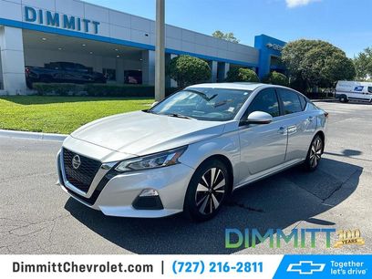 Used 2021 Nissan Altima 2.5 SV w/ SV Premium Package