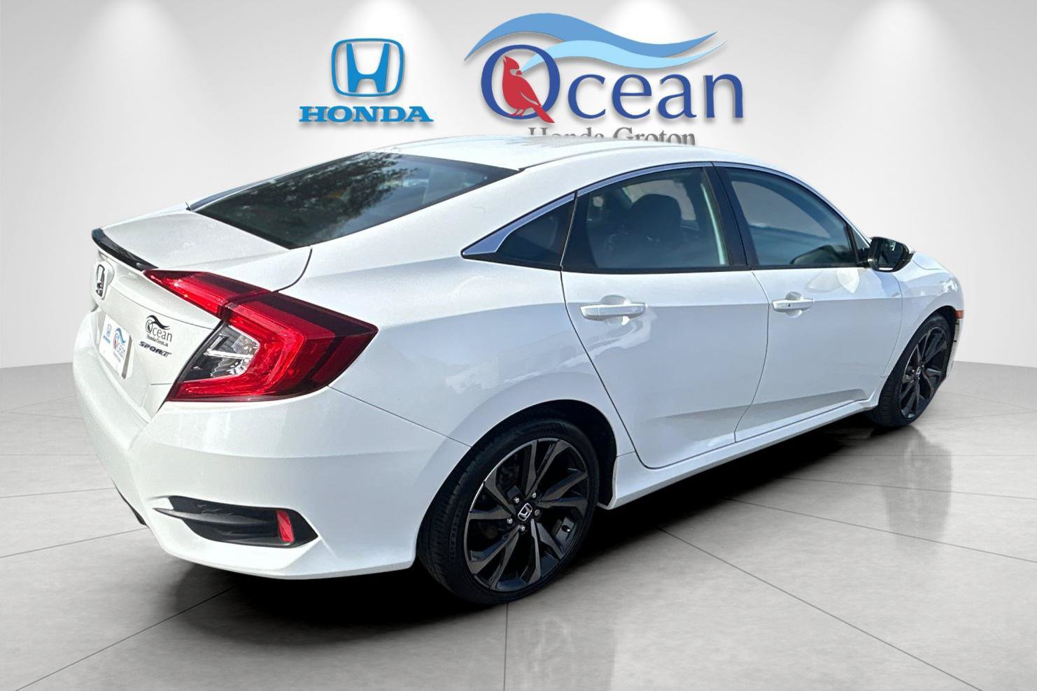 Used 2019 Honda Civic Sport image 3