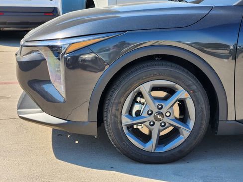 New 2025 Kia K4 LXS image 7