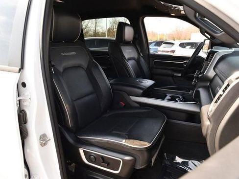 Used 2024 RAM 1500 Laramie image 24