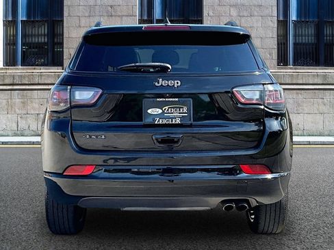 Used 2022 Jeep Compass High Altitude AWD/4WD image 4
