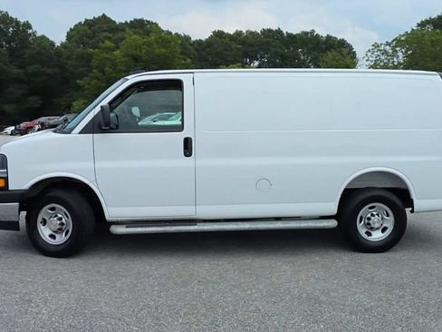 Certified 2025 Chevrolet Express 2500 w/ Driver Convenience Package RWD image 5