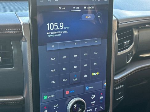 Used 2024 Ford Expedition Max King Ranch RWD image 19