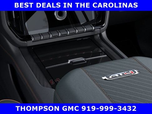 New 2026 GMC Yukon XL AT4 AWD/4WD image 26