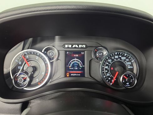 Used 2024 RAM 2500 Big Horn AWD/4WD image 21